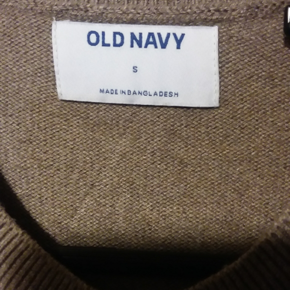 OLD NAVY sweater in size small.  Versatile tan color. - Picture 2 of 4